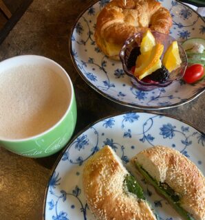 Good morning from @taloolacafe ☁️