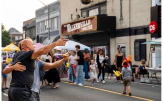 Thank you to all of our businesses, volunteers, vendors and every single person who came out to celebrate this year's Walkerville Art Walk!

Don't forget we have more great events coming your way soon. 👀 Mark your calendars for Taste of Walkerville on September 12th.

Thank you again for always visiting Walkerville 🫶